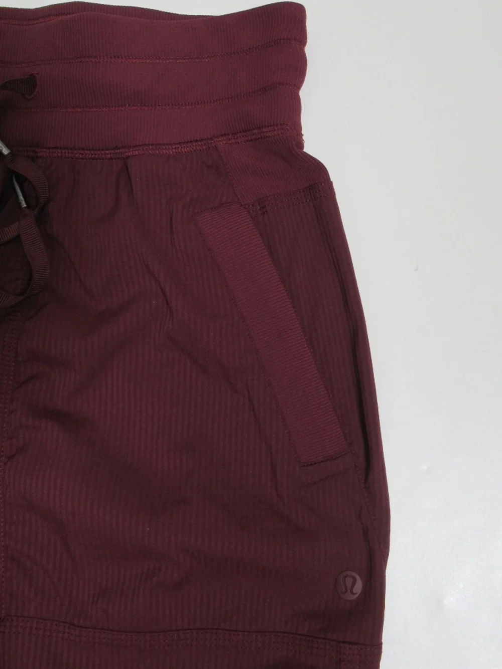 Lululemon Women's Dance Studio Mid-Rise Pant *Regular Garnet Size 4